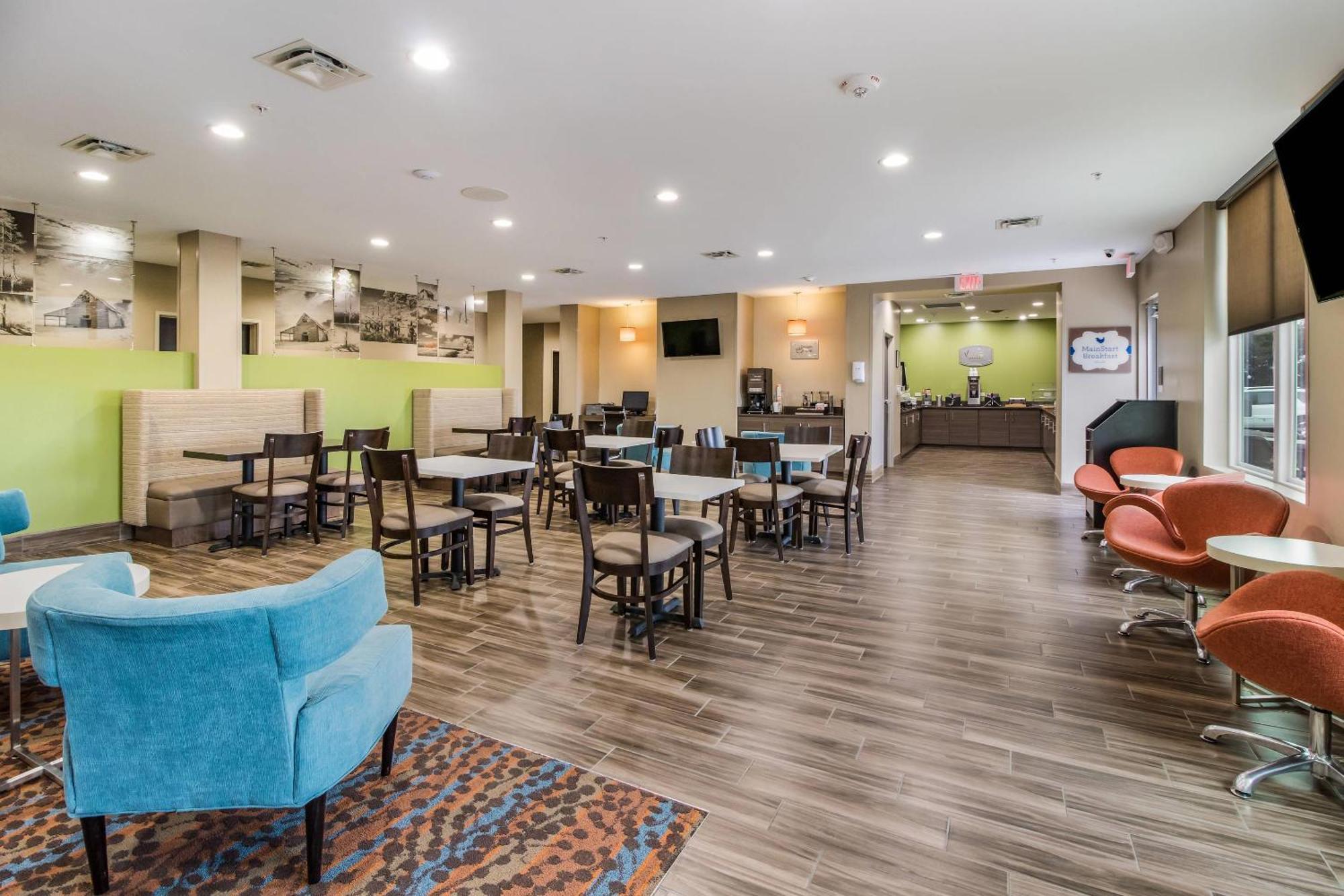 Hotel Sleep At Discovery Park Of America Union City